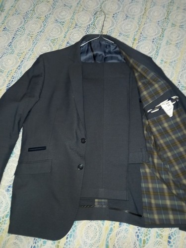 Completo elegante uomo