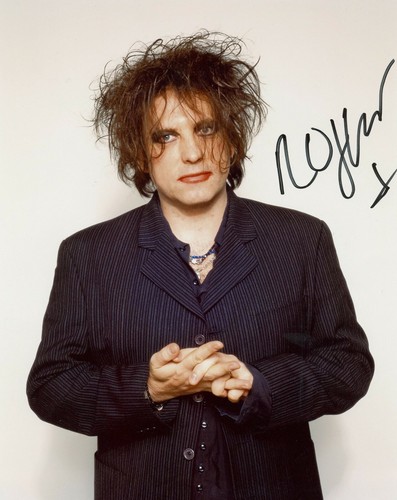 Robert smith signed photograph - robert,