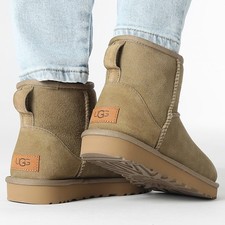 STIVALE scarpa donna UGG BOOTS