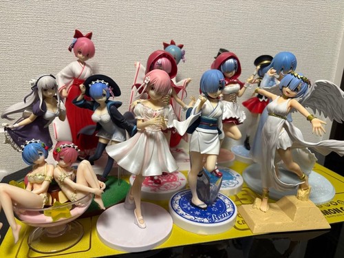 Lotto figurine zero - re,