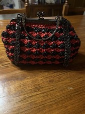 BORSETTA  Fatta A Mano In Rafia ROSSA E NERA A Tracolla