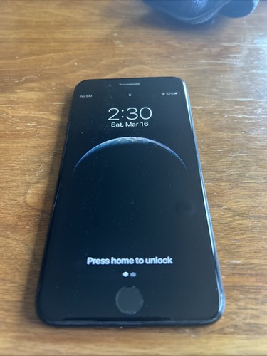 Apple iphone plus unlocked - iphone,