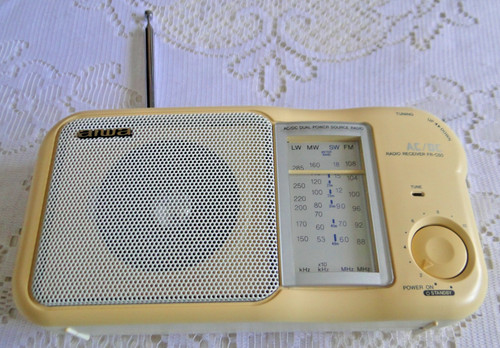 Poste radio aiwa modèle - radio,