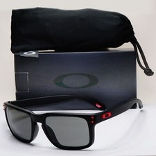 Occhiali da sole Oakley Holbrook nero opaco grigio prizm quadrato rosso OO 9102 U2 57 mm