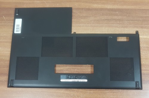 Bottom cover door 0rw9xn - cover,