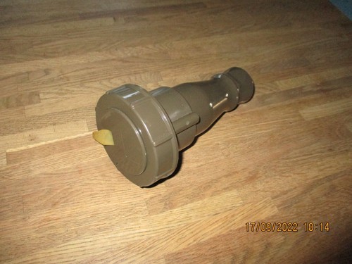 Form cee 220 380v - form,