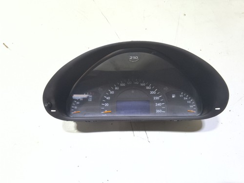Tachimetro quadro strumenti