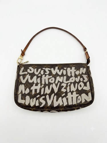 Louis vuitton monogram - louis,