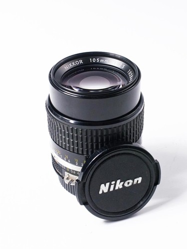 Nikon ais nikkor 105 mm - 105,