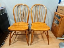 2x Bellissime vecchie sedie in