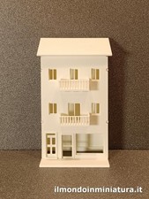 Casa per fondale plastico H0