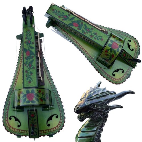 Rara hurdy gurdy intagliata - intagliata, a