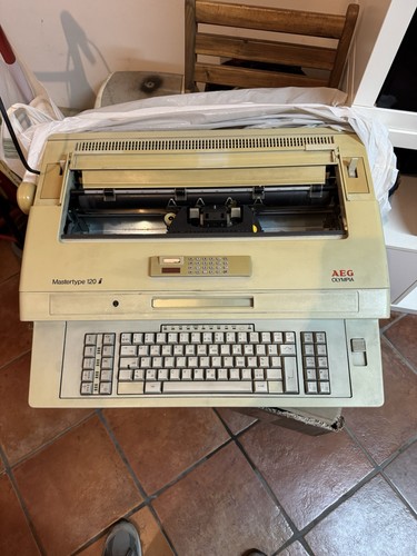 Macchina scrivere aeg - macchina,