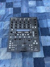 Behringer DDM4000 Pro Mixer