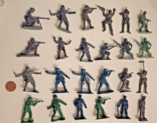 Soldatini plastica 1:32 figurini tipo Airfix come da foto Lotto 13