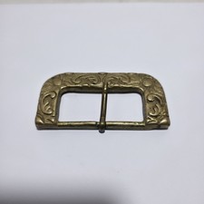 Antica Fibbia In Bronzo Dorato Con Decorazioni