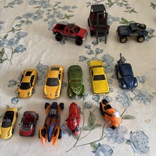15 Macchinine Metallo e Plastica Lotto  Ferrari Chevrolet Tundra Tutte Perfette