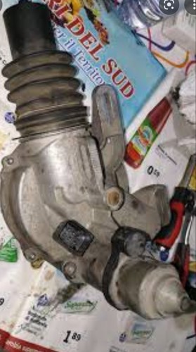 Cilindro attuatore frizione - cilindro,