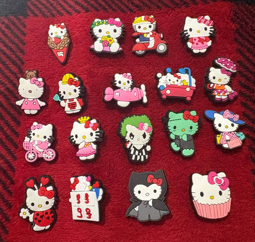 Hello kitty charms - kitty, per
