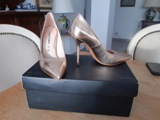 Décolleté Lorenzo Mari in pelle colore champagne con tacco a spillo