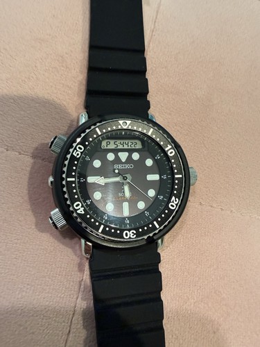 Orologio digitale ibrido