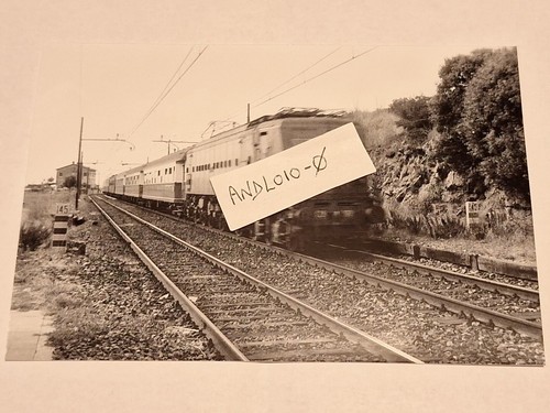 Fotografia stazione - stazione, di