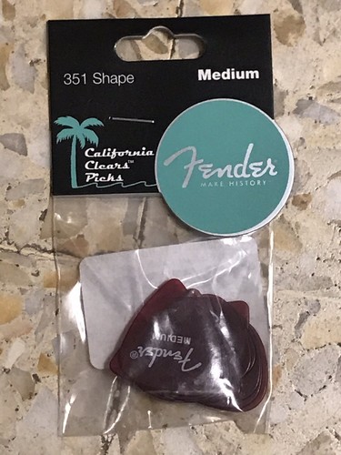 Plettri fender california - 12,