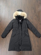 AUTHENTIC - Canada Goose