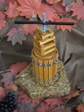 Pressa Di Vino. Artesanal