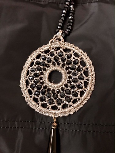 Collana lunga uncinetto fatta - lunga,