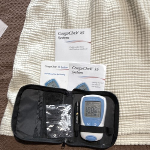 Coaguchek kit monitor - xs,
