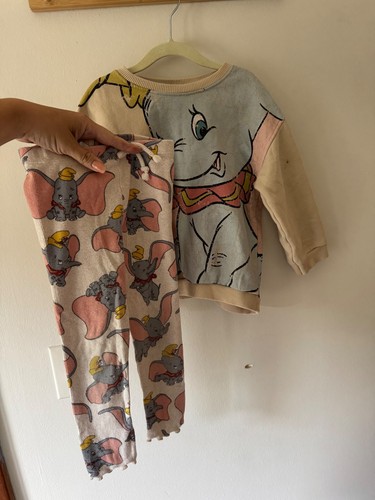 Completo felpa zara dumbo - completo,