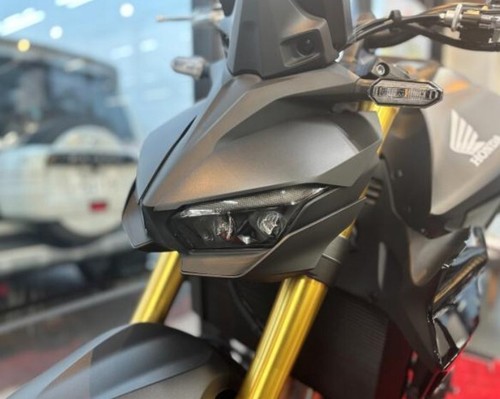 Honda cb1000 hornet 2025 - honda,