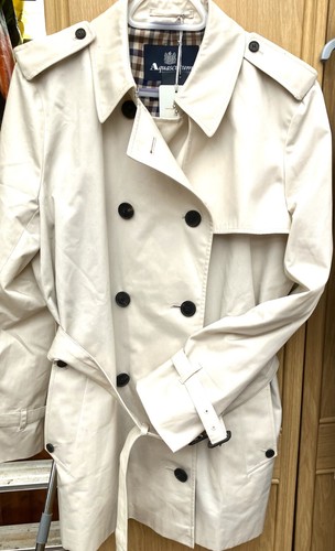Aquascutum trench beige - aquascutum,