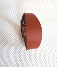 CUCCIOLO LEVRIERO/WHIPPET ITALIANO IN PELLE ADATTO A COLLO PICCOLO 9" (23CM) - 11" (28CM))