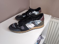 Scarpe da ginnastica Valentino Garavani Rockrunner UK 9 - dettaglio borchie in pelle scamosciata