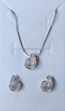 Pendente + orecchini vintage in Oro bianco 18 Kt 750% diamanti totali 0,30 Ct 