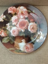 Piatto in porcellana con