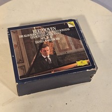 Beethoven piano sonatas 32 - beethoven,