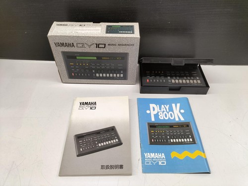 Yamaha qy10 portable music - yamaha,
