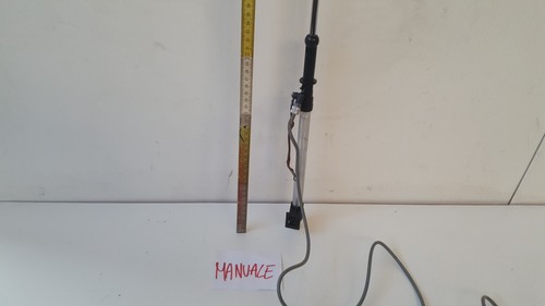 Antenna estraibile manuale per