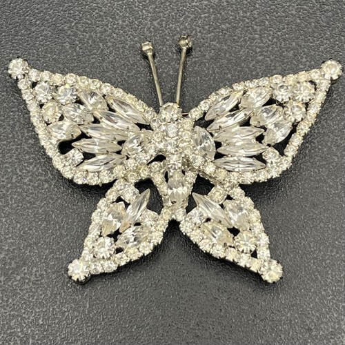 Spilla farfalla strass metà