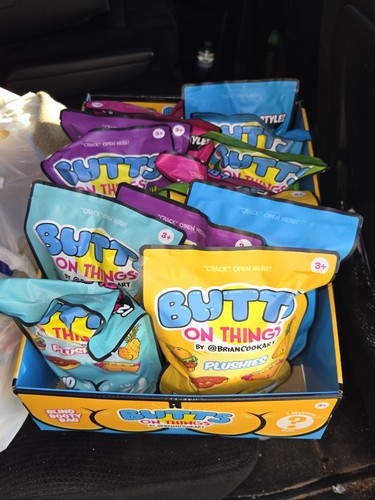 Butts things blind - butts,