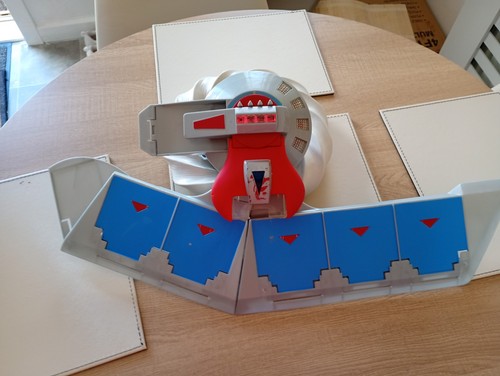 Disk launcher - yu-gi-oh,