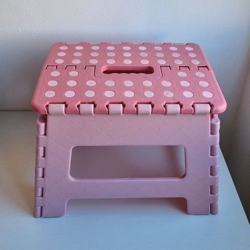 Sgabellino pieghevole plastica