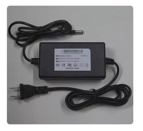 Alimentatore-Adattatore