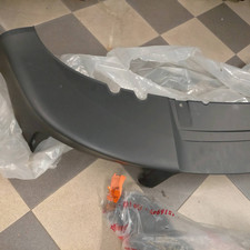 8E0807110A7DL Spoiler paraurti ant.  AUDI A4 (8E) 2.5 V6 TDI (120Kw) Ber.
