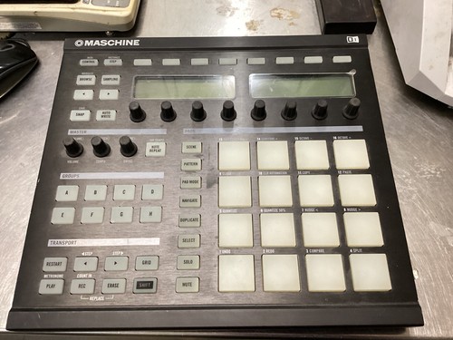 Native instruments machine - instruments, ni