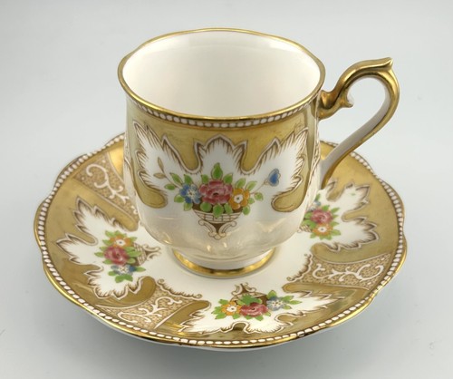 Antico set piattini - , tazza