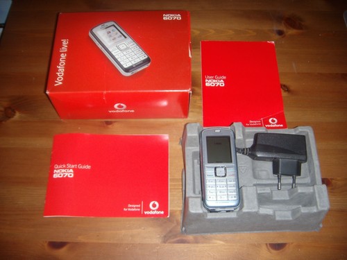 Nokia 6070 silver edition - nokia,